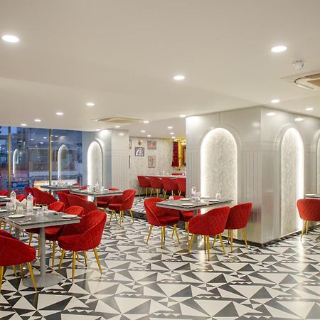 Pearl Courtyard Dormitory Varanasi Exterior foto